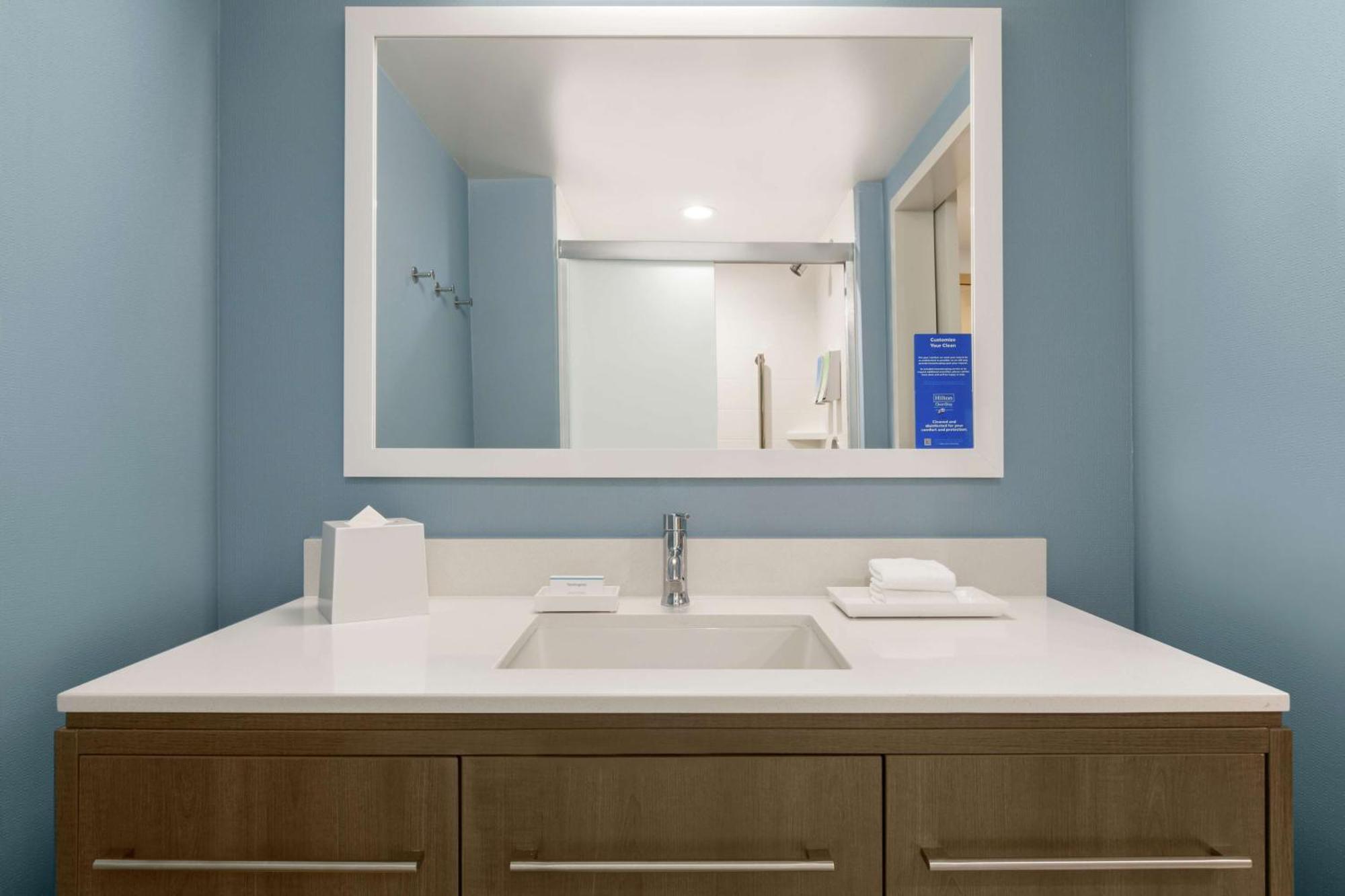 Home2 Suites By Hilton Norfolk Airport Exterior photo
