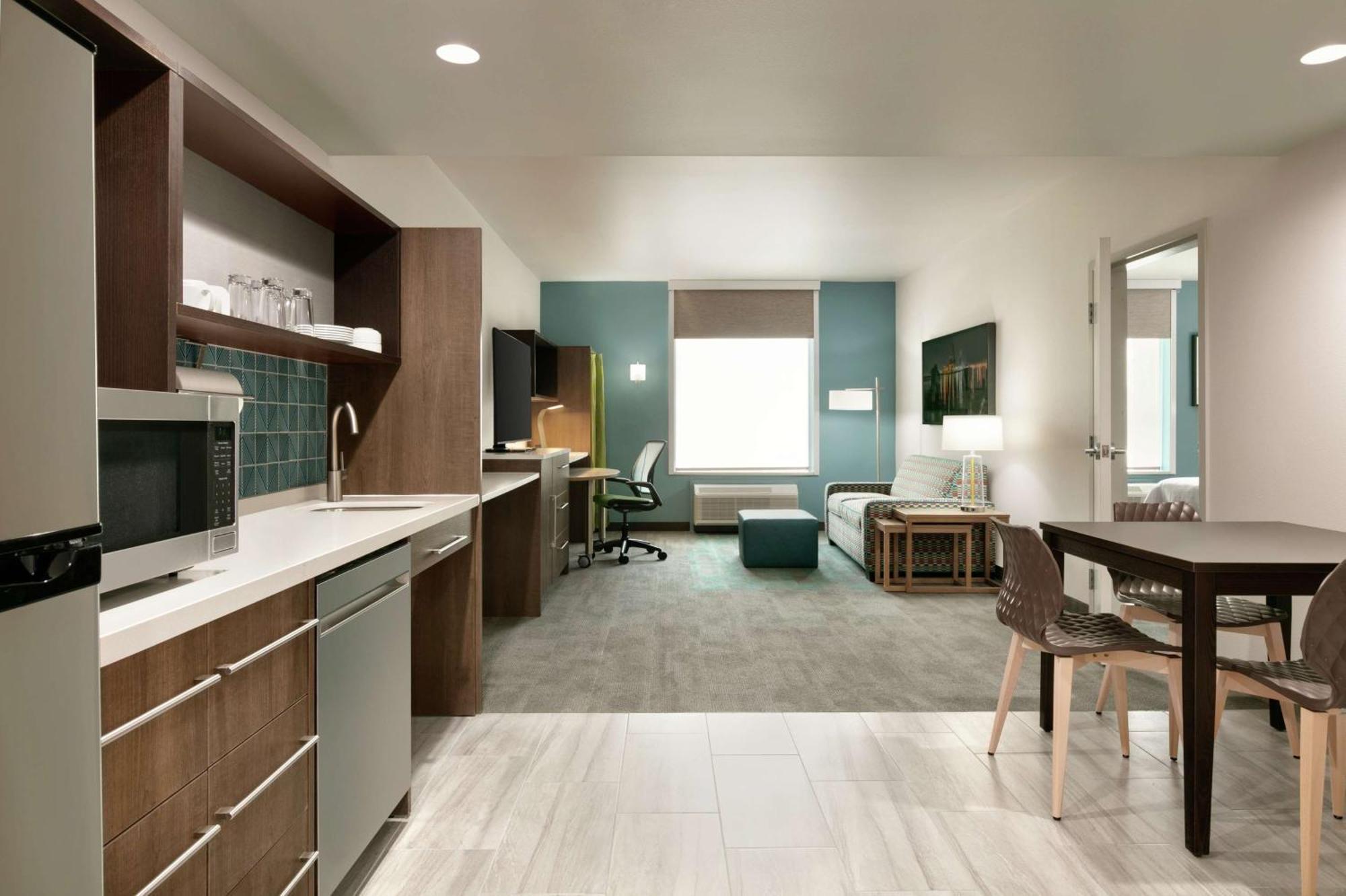 Home2 Suites By Hilton Norfolk Airport Exterior photo